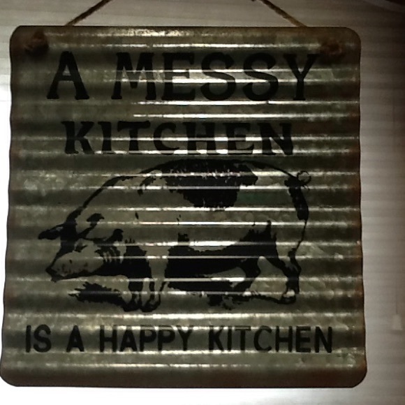 Meet your Posher, Samantha - Picture 2 of 2